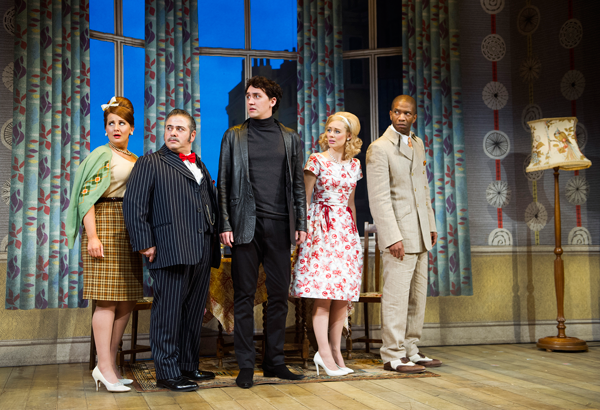 One-Man-Two-Guvnors-Photo-Tristram-Kenton
