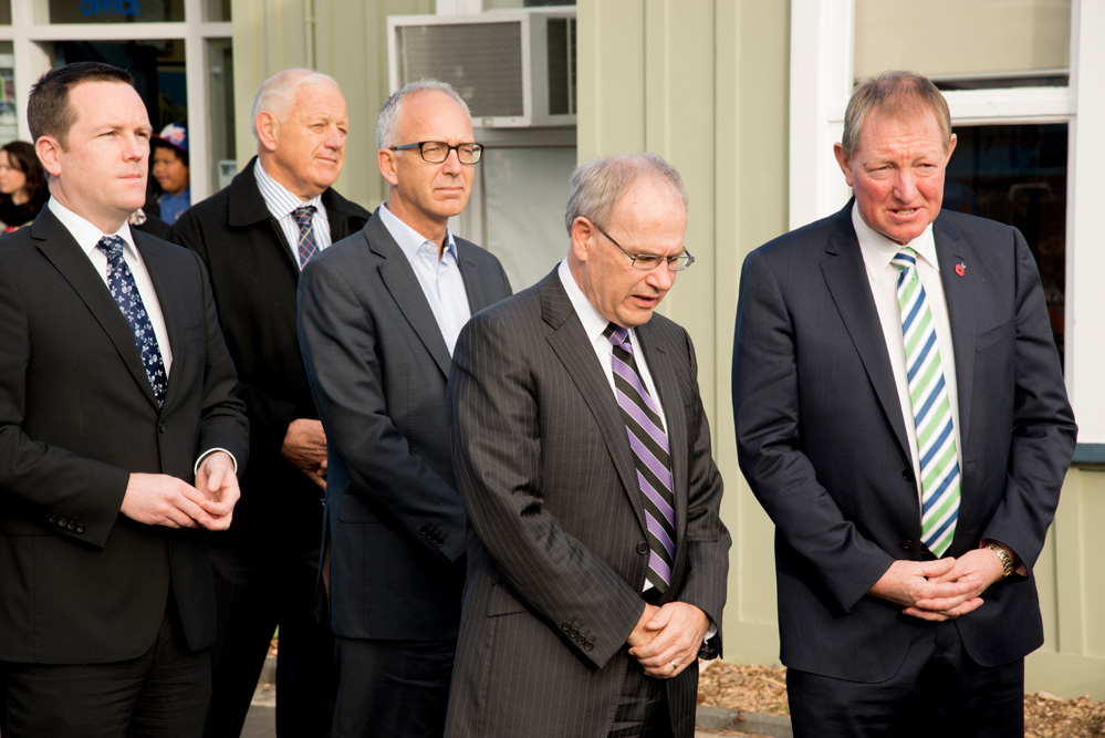 Local MP Simon O’Connor, builder David Hay, Housing NZ chief Glen Sowry, mayor Len Brown, (former) housing minister Nick Smith. 